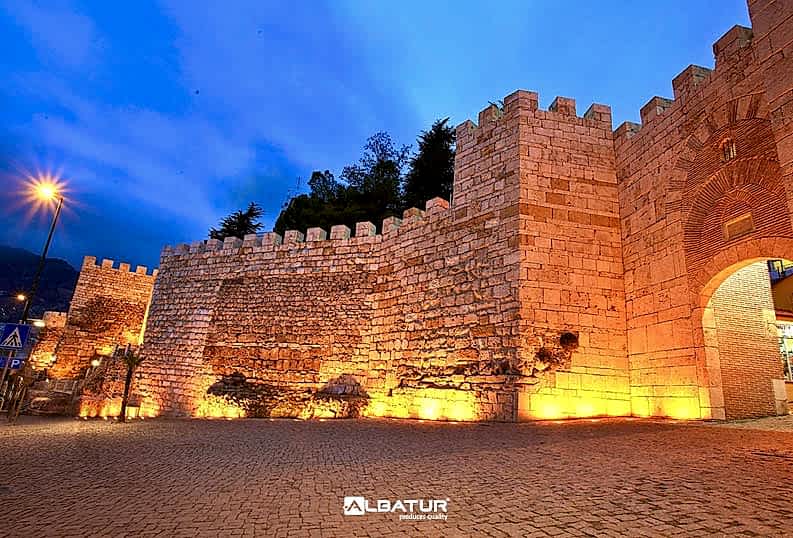 Bursa Saltanat Kapısı